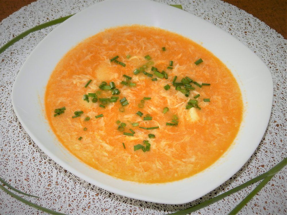 Vajíčkovo zemiaková polievka